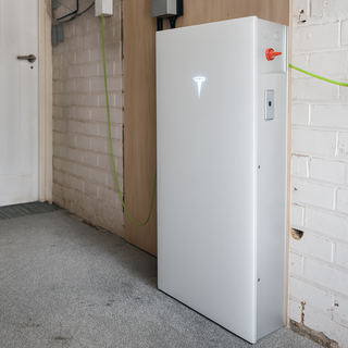 Side angle of Tesla Powerwall 3 LFP battery for residential solar backup and energy independence RC City